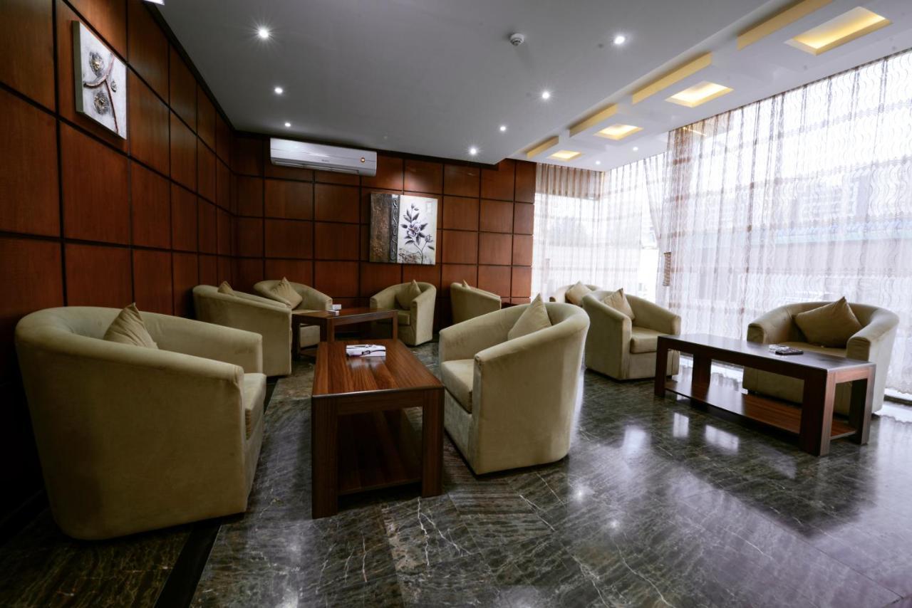 Makarem Al Olaya Suitesアル・コバール エクステリア 写真